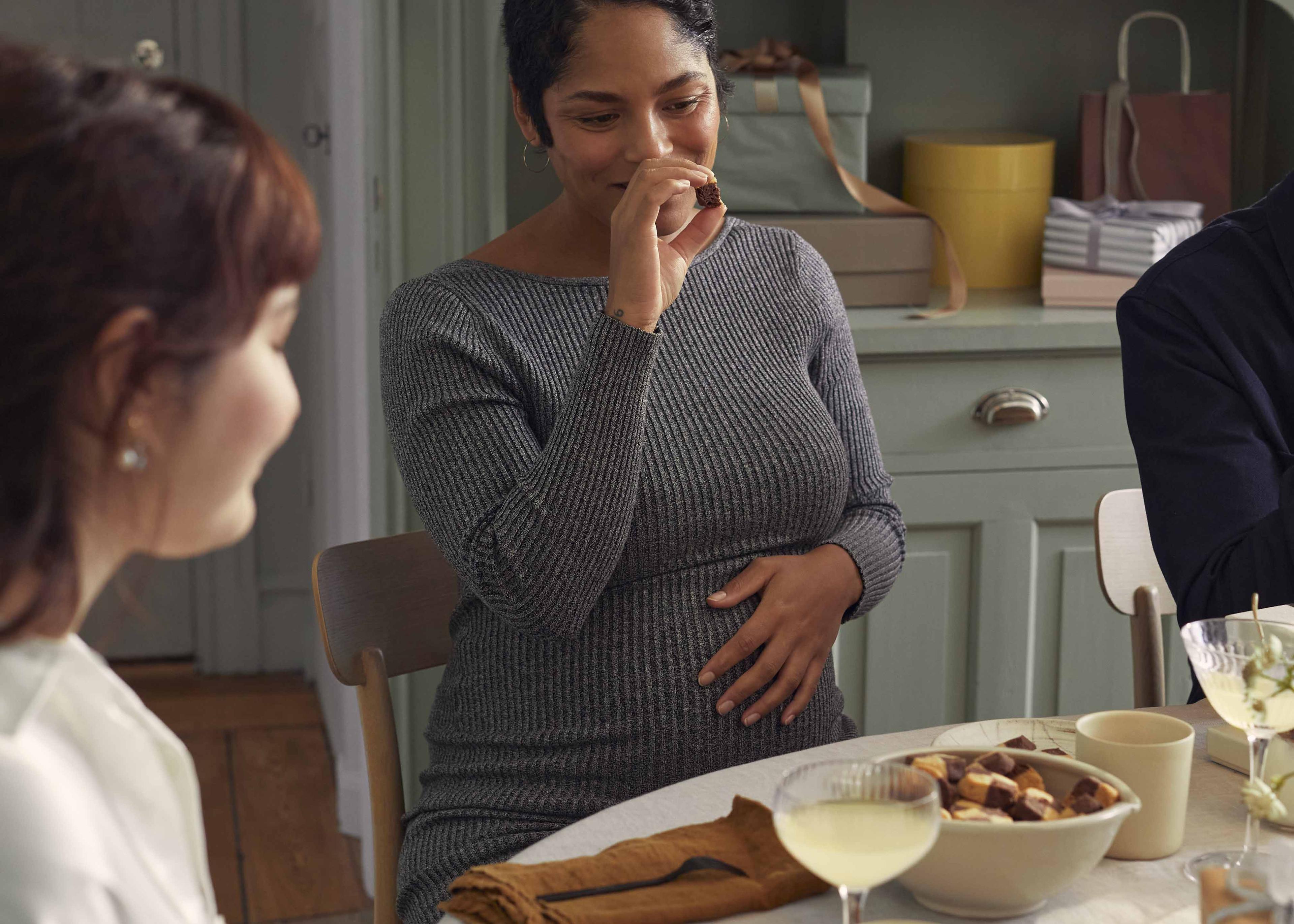 Food, drinks, games and gifts for the perfect Baby Shower  - BabyBjörn